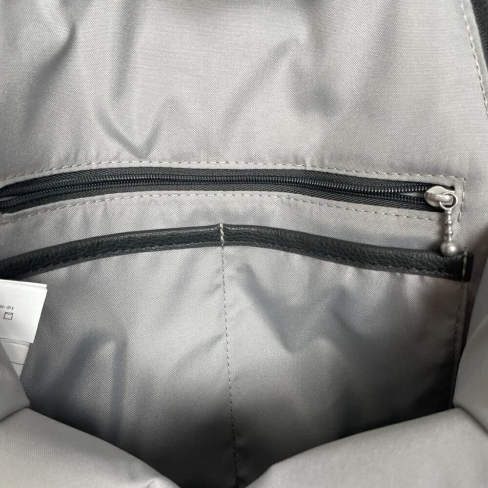 Baggallini Metro Backpack Grey Sterling shimmer Backpack Crossbody Bag - Picture 14 of 16
